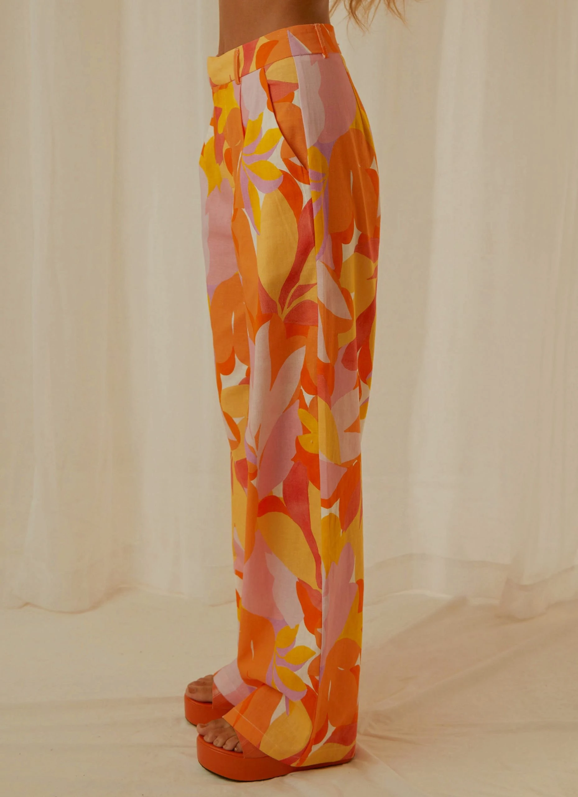 Peppermayo Exclusive Isola Linen Pants - Paloma 5 Peppermayo Exclusive Isola Linen Pants - Paloma - Image 5