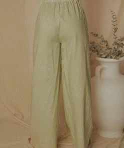 Peppermayo Exclusive Isola Linen Pants - Sage 9 Peppermayo Exclusive Isola Linen Pants - Sage -Peppermayo cloth-shop 0d18400b65b14764bc912e76975327d4 scaled