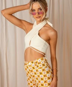 Peppermayo Exclusive On The Run Crop - Ivory 6 Peppermayo Exclusive On The Run Crop - Ivory -Peppermayo cloth-shop 0da22627a8aa419c91137e24d87c255f scaled