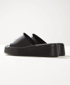 Cult Avenue Ambrose Mule - Black -Peppermayo cloth-shop 131012c194984e5ca3e2e8248f55023a scaled