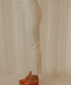 Abrand A 94 High Slim Jean - White Fade -Peppermayo cloth-shop 1584c96cd857484d8e8e79c5e8eb1bec scaled