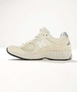 New Balance 2002R Sneaker - Bone 9 New Balance 2002R Sneaker - Bone -Peppermayo cloth-shop 18ead6b60d8245b2b75bccac7567db79 c3dddc6d aafe 463c 9b61 48d9f2e07639 scaled