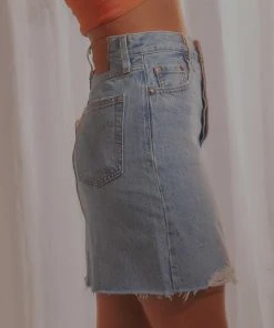 Levi's High Rise Deconstructed Skirt - Luxor Heat -Peppermayo cloth-shop 22aa49104ec842d9bccd5c79d48e3bf4 scaled