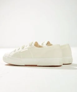 Superga 2750 Organic Canvas Natural Dy - A02 Red Beet 11 Superga 2750 Organic Canvas Natural Dy - A02 Red Beet -Peppermayo cloth-shop 27705a83f16d4ac6a6063c113b02b7cf scaled