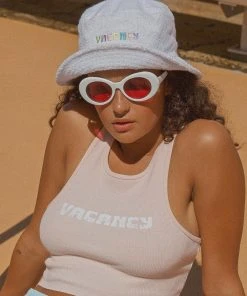 Vacancy Supply Getaway Lovers Singlet - Pale Peach