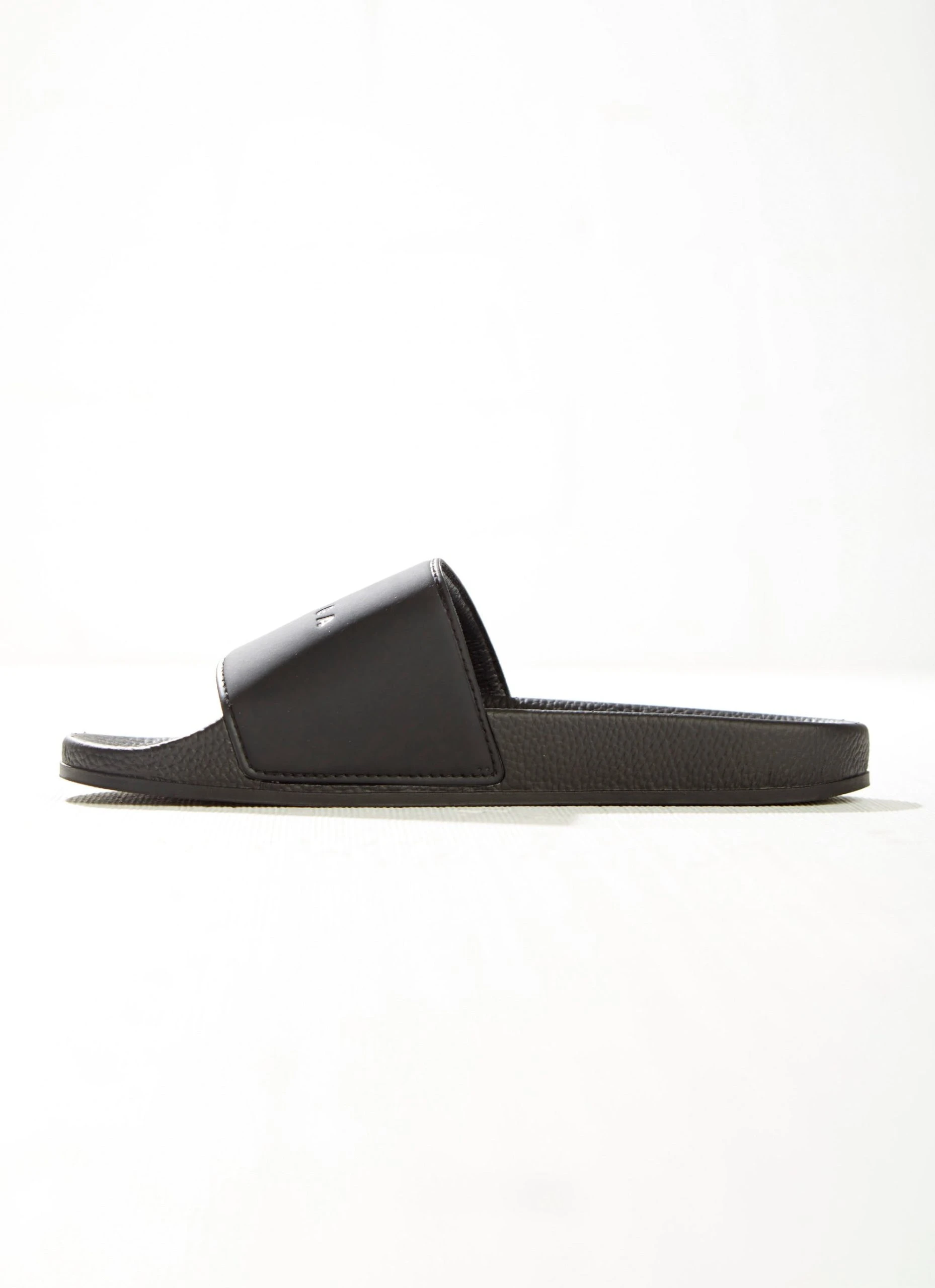 Superga 1908 Slides - 910 Black 4 Superga 1908 Slides - 910 Black - Image 4