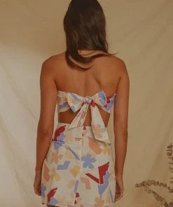 Peppermayo Exclusive Sandy Days Crop Top - Abstract Resort -Peppermayo cloth-shop 3381039e309941038e44d0e4e832e1b8 scaled