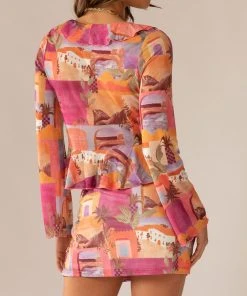 Peppermayo Exclusive Sweet And Sultry Tie Top - Sunset Building 10 Peppermayo Exclusive Sweet And Sultry Tie Top - Sunset Building -Peppermayo cloth-shop 3d17fe30df9947f187cd026e42761aae