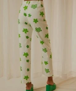 Peppermayo Exclusive Keep Your Heart Pants - Green Wild Poppies 9 Peppermayo Exclusive Keep Your Heart Pants - Green Wild Poppies -Peppermayo cloth-shop 4053086861b04cb2ab4f848cacfe58e5 0684a00a a2bb 4212 a90b 360a9e7c7b1b scaled