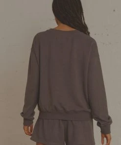 Vacancy Supply The Essential Crew - Faded Black -Peppermayo cloth-shop 41402c76a00f4e148dd2dc0a26a32600