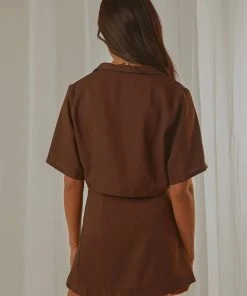 Peppermayo Exclusive New York City Cropped Blazer - Choc Brown -Peppermayo cloth-shop 45bc3efd219c42c393e5e86d5b80516c scaled