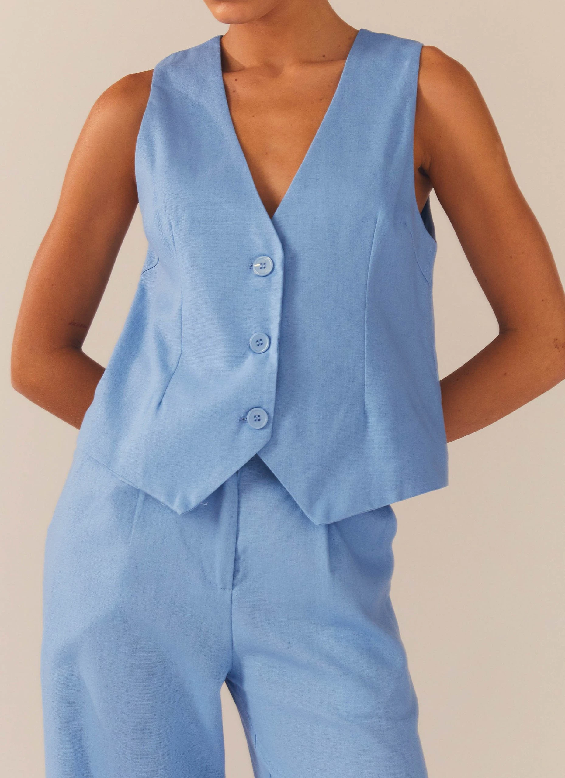 Peppermayo Exclusive Cloud Dancer Linen Vest Top - Sea Breeze 6 Peppermayo Exclusive Cloud Dancer Linen Vest Top - Sea Breeze - Image 6