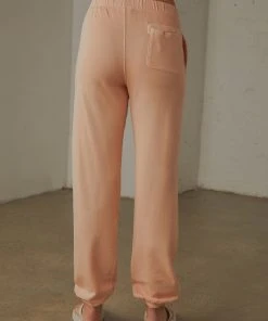 Champion Vintage Dye Boyfriend Jogger - Certan Peach 9 Champion Vintage Dye Boyfriend Jogger - Certan Peach -Peppermayo cloth-shop 4b309e3ff888450594d0f446d482ee29 scaled