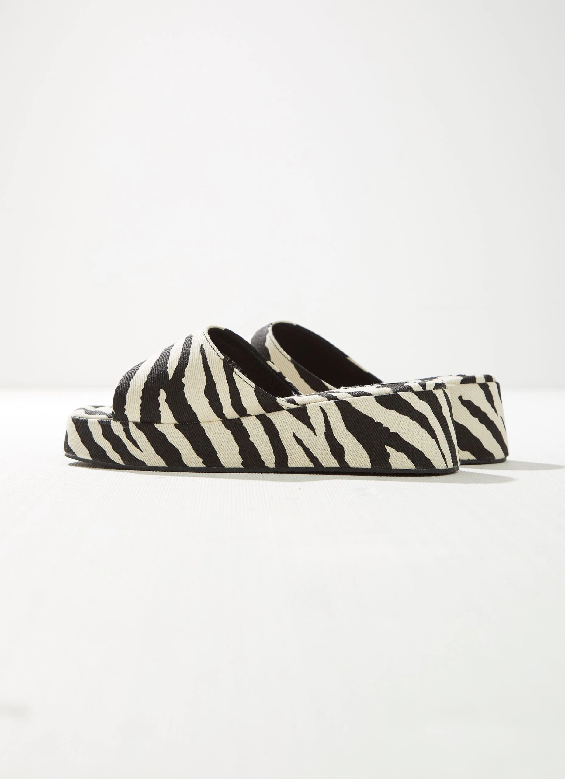 Cult Avenue Darby Mule - Beige Zebra 8 Cult Avenue Darby Mule - Beige Zebra - Image 8