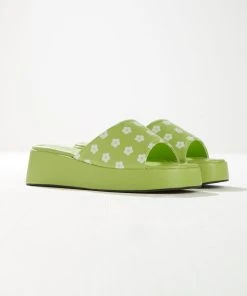Cult Avenue Daisy Chain Mule - Lime Daisy -Peppermayo cloth-shop 4f54f9219c144d65beea2aebf6ccff72 scaled