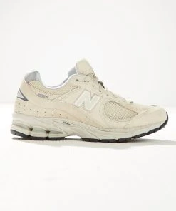 New Balance 2002R Sneaker - Bone 8 New Balance 2002R Sneaker - Bone -Peppermayo cloth-shop 4f8d03f787d240a9b2211321637672a2 a5845187 ebf1 4688 bdaa 780781e60851 scaled