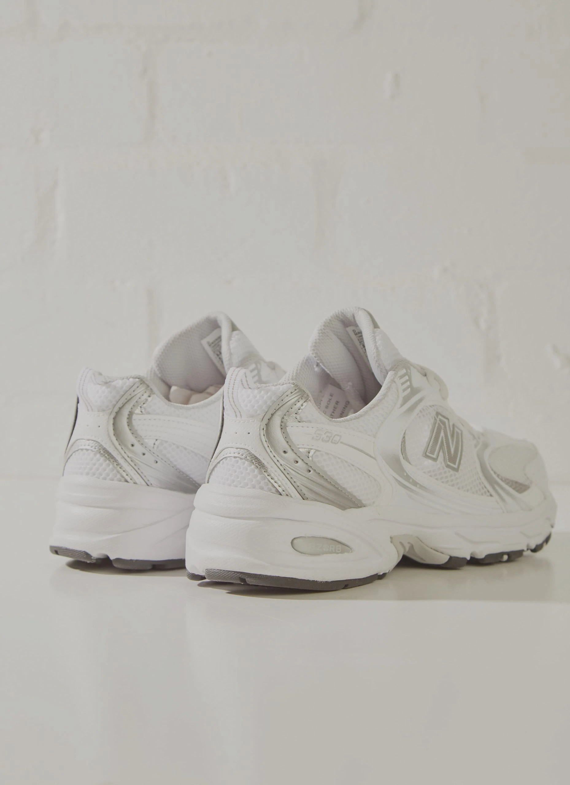 New Balance 530 Sneaker - White 4 New Balance 530 Sneaker - White - Image 4