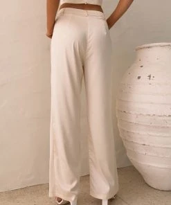 Peppermayo Exclusive The Real Thing Satin Pants - Pearl -Peppermayo cloth-shop 5bc97701f56a49db91fe3db714d1f563 scaled