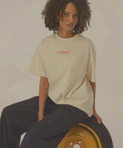 Vacancy Supply Diversion Tee - Off White -Peppermayo cloth-shop 5fe2e5efd9284780bf2401feb02ccccd scaled