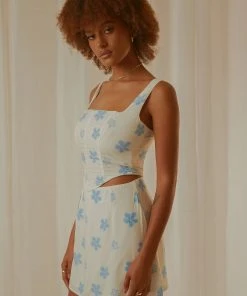 Peppermayo Exclusive Springtime Picnics Bustier - Blue Vista Floral -Peppermayo cloth-shop 732541e1355249c68fbe21b83852e579 scaled