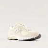 New Balance M2002 Sneaker - Calm Taupe