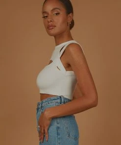 Peppermayo Exclusive Gigi Girl Knit Crop - White 9 Peppermayo Exclusive Gigi Girl Knit Crop - White -Peppermayo cloth-shop 79c301e573634b2e9a4441936b20c5be scaled