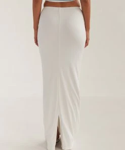 Silk X Peppermayo Creme De La Claye Rib Maxi Skirt - Porcelain -Peppermayo cloth-shop 7b9193c9b909467d8a319b16e3d4037a scaled
