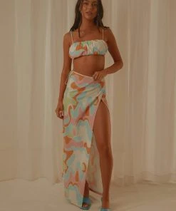 Peppermayo Exclusive South Pacific Crop Top - Pastel Swirl 9 Peppermayo Exclusive South Pacific Crop Top - Pastel Swirl -Peppermayo cloth-shop 7e556bc417814dba8ea98759b8b2b383 scaled