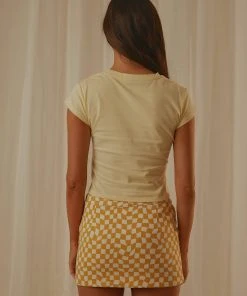 Lee 90s Baby Tee - Lemon Icing 11 Lee 90s Baby Tee - Lemon Icing -Peppermayo cloth-shop 7ff293e5eefd468cad52008ad038d015 scaled