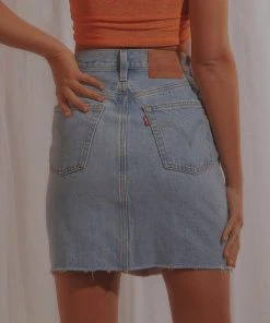 Levi's High Rise Deconstructed Skirt - Luxor Heat -Peppermayo cloth-shop 822c93938b8245abb31c87a75a1e3318 scaled