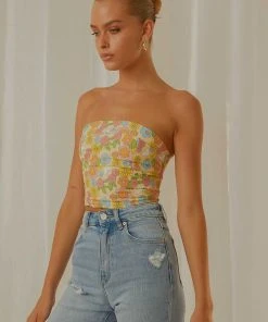 Peppermayo Exclusive Endless Lover Bustier Crop - Blossom -Peppermayo cloth-shop 83bfe74e4cca4f32a9dd905898f59c60 scaled