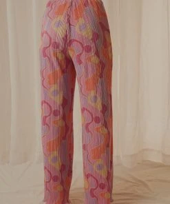 Peppermayo Exclusive 90s Muse Pants - Psychedelic 9 Peppermayo Exclusive 90s Muse Pants - Psychedelic -Peppermayo cloth-shop 845cd4aa78cb4f5d9d5d1f968948cc84 scaled