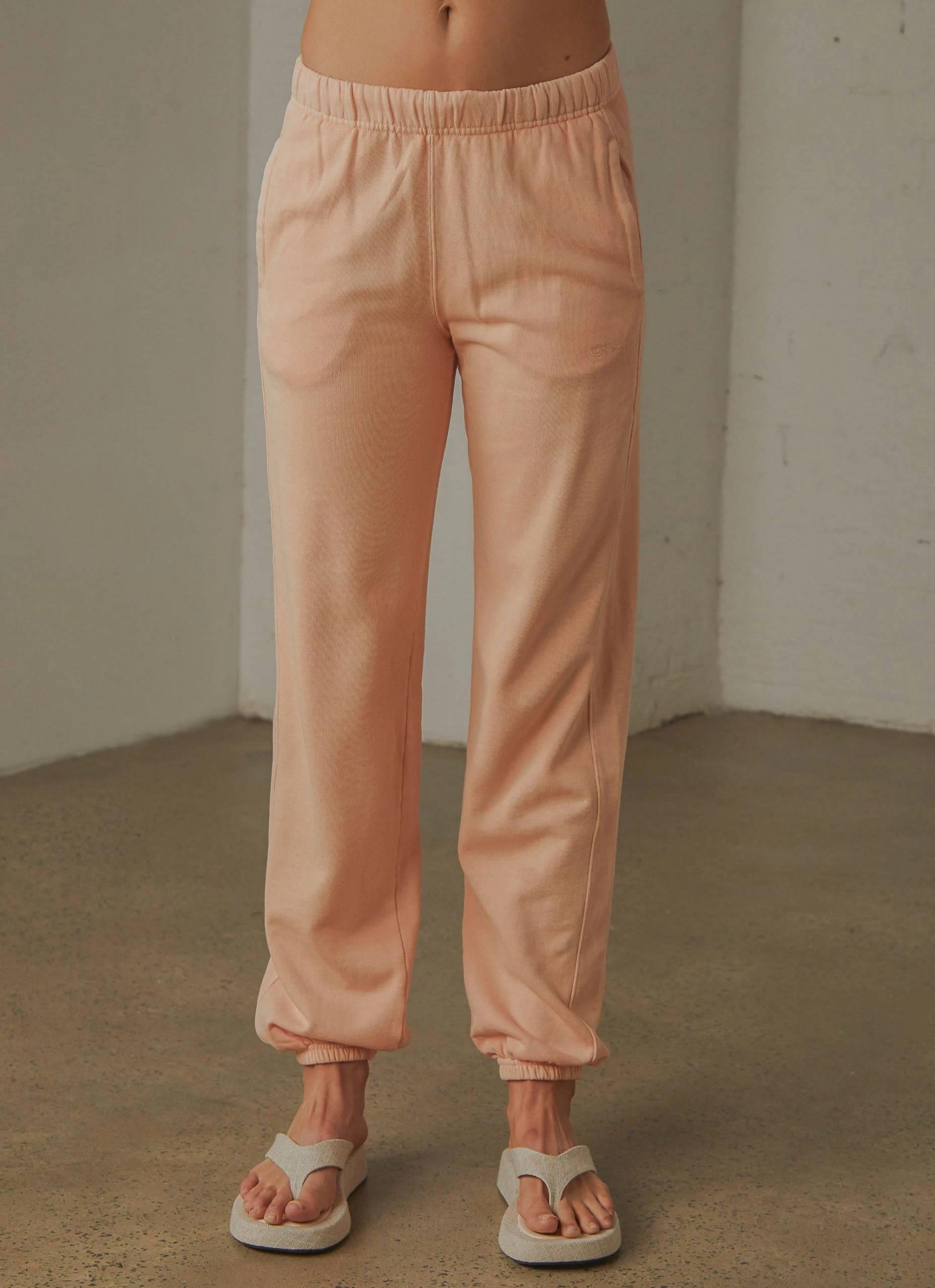 Champion Vintage Dye Boyfriend Jogger - Certan Peach 3 Champion Vintage Dye Boyfriend Jogger - Certan Peach - Image 3