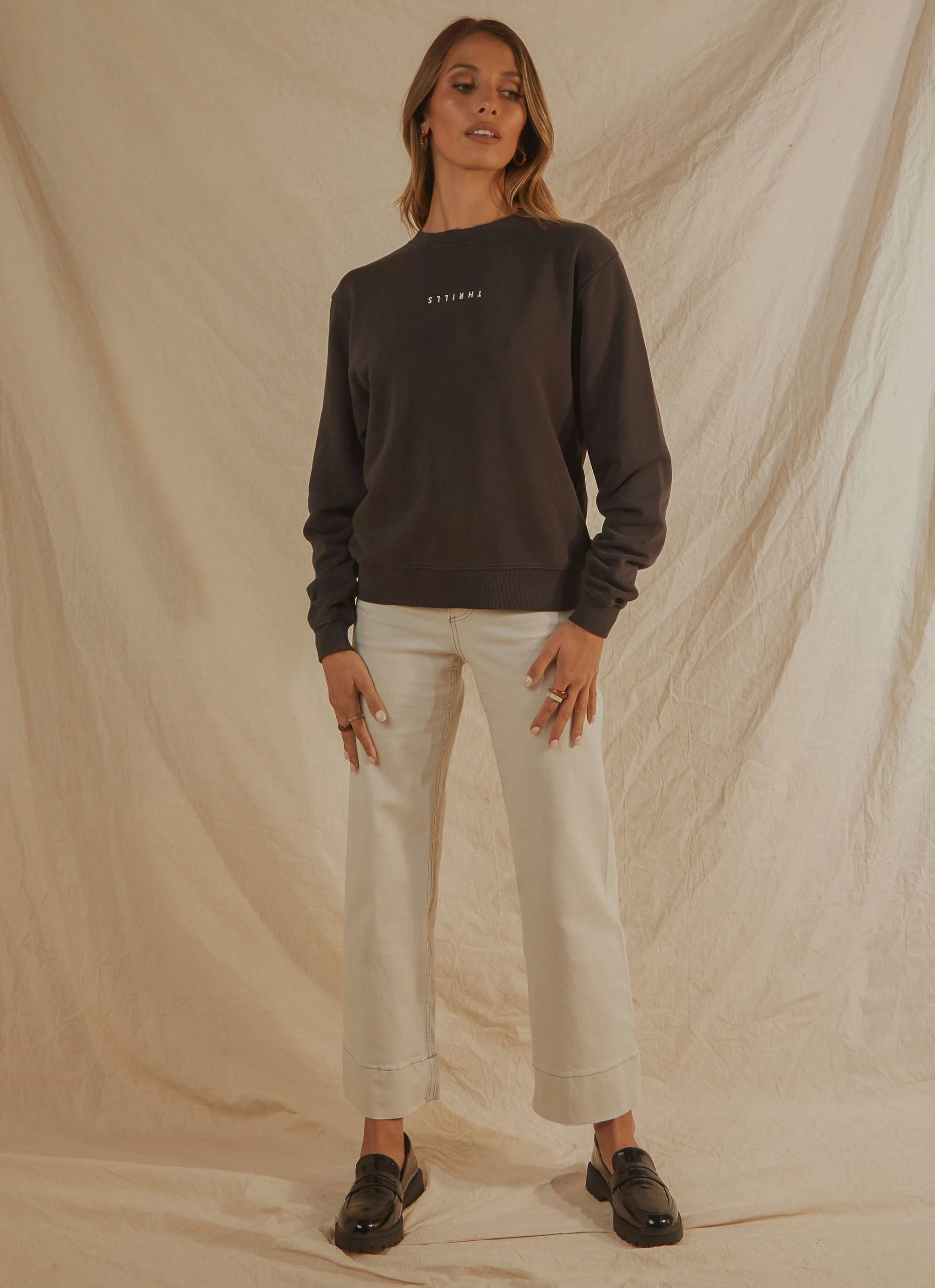 Minimal Thrills Crew - Heritage Black 4 Minimal Thrills Crew - Heritage Black - Image 4