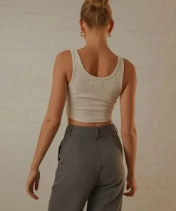 Wrangler The Reaction Tank - Ecru 10 Wrangler The Reaction Tank - Ecru -Peppermayo cloth-shop 9a33b595bb5f47a0b01075e40d397632 scaled