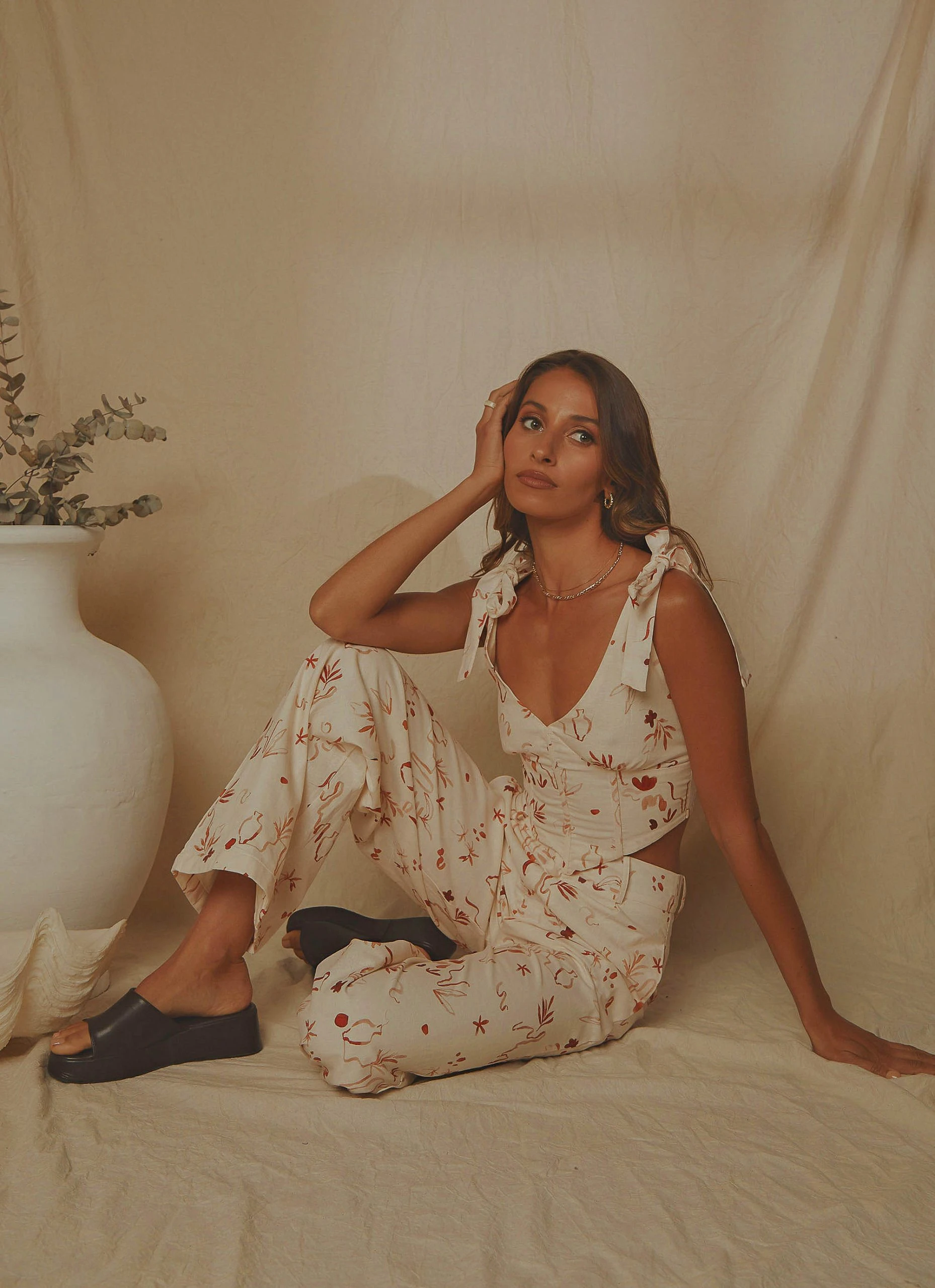 Peppermayo Exclusive Isola Linen Pants - Safari 3 Peppermayo Exclusive Isola Linen Pants - Safari - Image 3