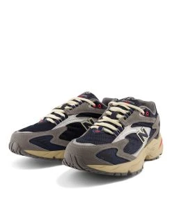 New Balance 725 Sneaker - Natural Indigo