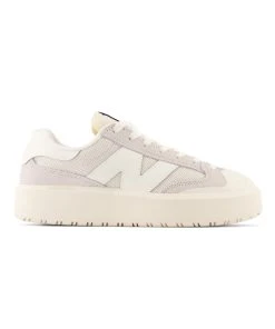 New Balance 302 Sneaker - Sea Salt 6 New Balance 302 Sneaker - Sea Salt -Peppermayo cloth-shop NB1