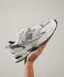 New Balance 530 Sneaker - White
