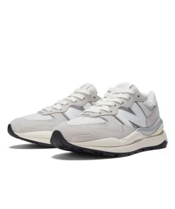 New Balance 574 Sneaker - Nimbus Cloud