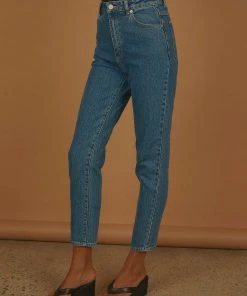 Abrand A 94 High Slim Jean - Chantell Organic 10 Abrand A 94 High Slim Jean - Chantell Organic -Peppermayo cloth-shop Peppermayo Jenaya 26.4.22 P4 97 scaled