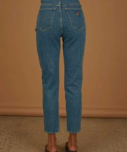 Abrand A 94 High Slim Jean - Chantell Organic 11 Abrand A 94 High Slim Jean - Chantell Organic -Peppermayo cloth-shop Peppermayo Jenaya 26.4.22 P4 98 scaled