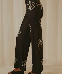 Peppermayo Floral Takeover Knit Pants - Black -Peppermayo cloth-shop Peppermayo Jenaya 7.2.22 P3 49 scaled