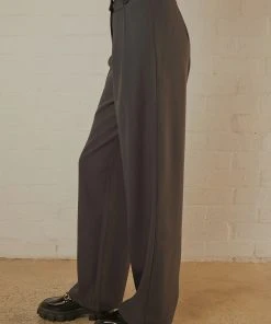 4TH & RECKLESS Bennet Trouser - Dark Grey 8 4TH & RECKLESS Bennet Trouser - Dark Grey -Peppermayo cloth-shop Peppermayo Jenaya 7.2.22 P3 63 scaled