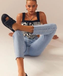 Abrand A 94 High Slim Jeans - Walk Away -Peppermayo cloth-shop Peppermayo Kiana 1.12.22 86 scaled