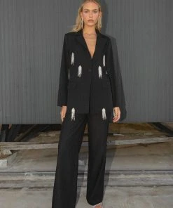 Peppermayo Exclusive Taking Chances Rhinestone Blazer - Onyx 8 Peppermayo Exclusive Taking Chances Rhinestone Blazer - Onyx -Peppermayo cloth-shop Peppermayo NYE Taking hanges blazer 1 scaled