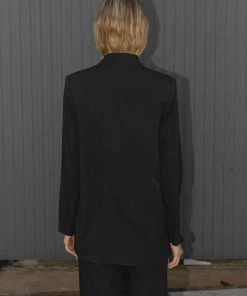 Peppermayo Exclusive Taking Chances Rhinestone Blazer - Onyx 10 Peppermayo Exclusive Taking Chances Rhinestone Blazer - Onyx -Peppermayo cloth-shop Peppermayo NYE Taking hanges blazer 3 scaled