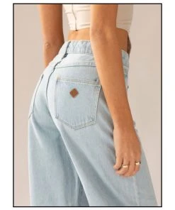 Abrand A Slouch Jean Bleached Stone - Bleached Stone -Peppermayo cloth-shop Thumbnail frame2 f6c38473 ce72 4bf5 a642 4f31ec99b03b scaled