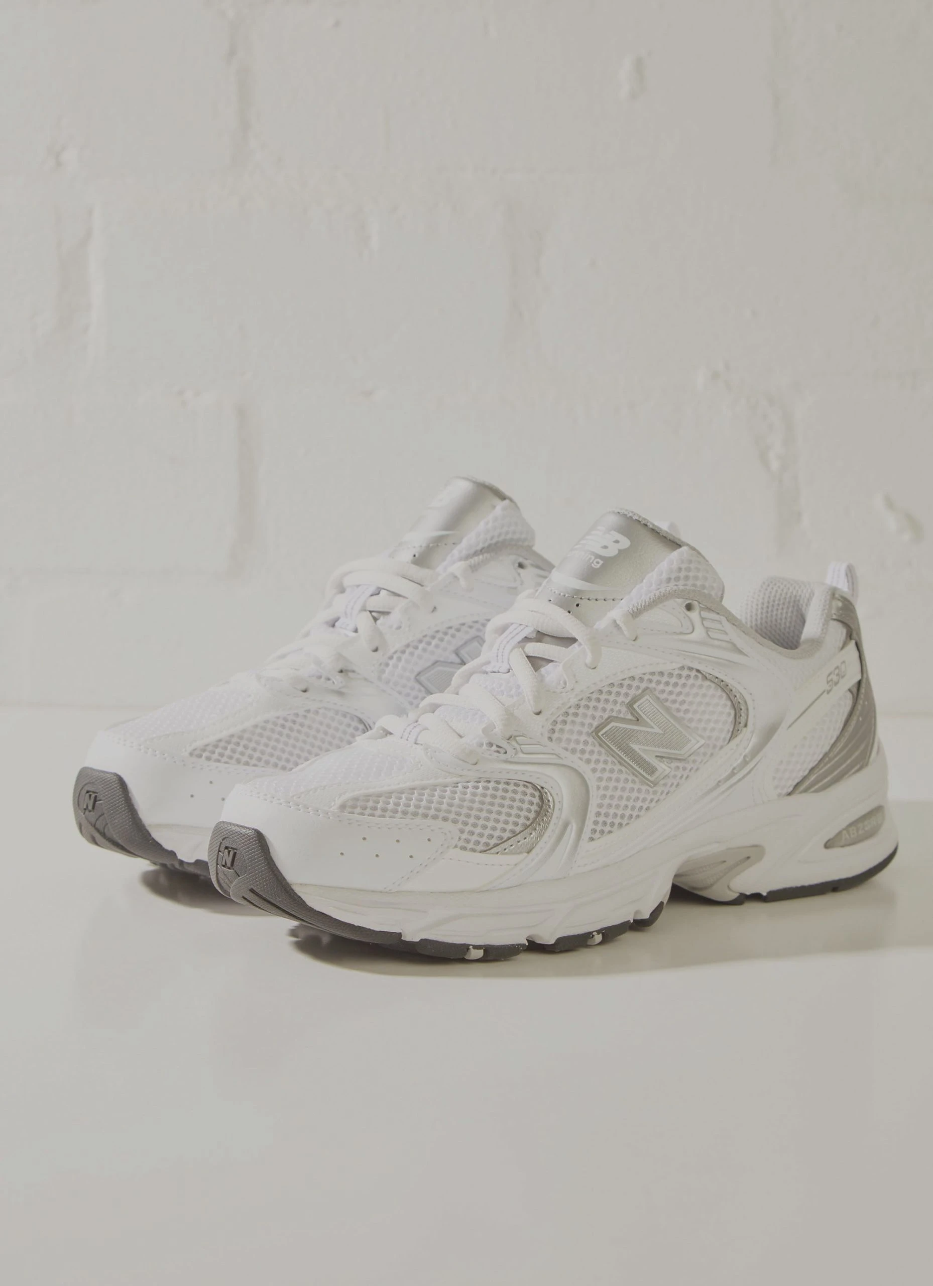 New Balance 530 Sneaker - White 3 New Balance 530 Sneaker - White - Image 3