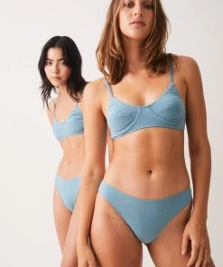 Afends Lolly Hemp Bralette - Marine -Peppermayo cloth-shop a95789c408d74b8dab5d94f7ac908dac scaled